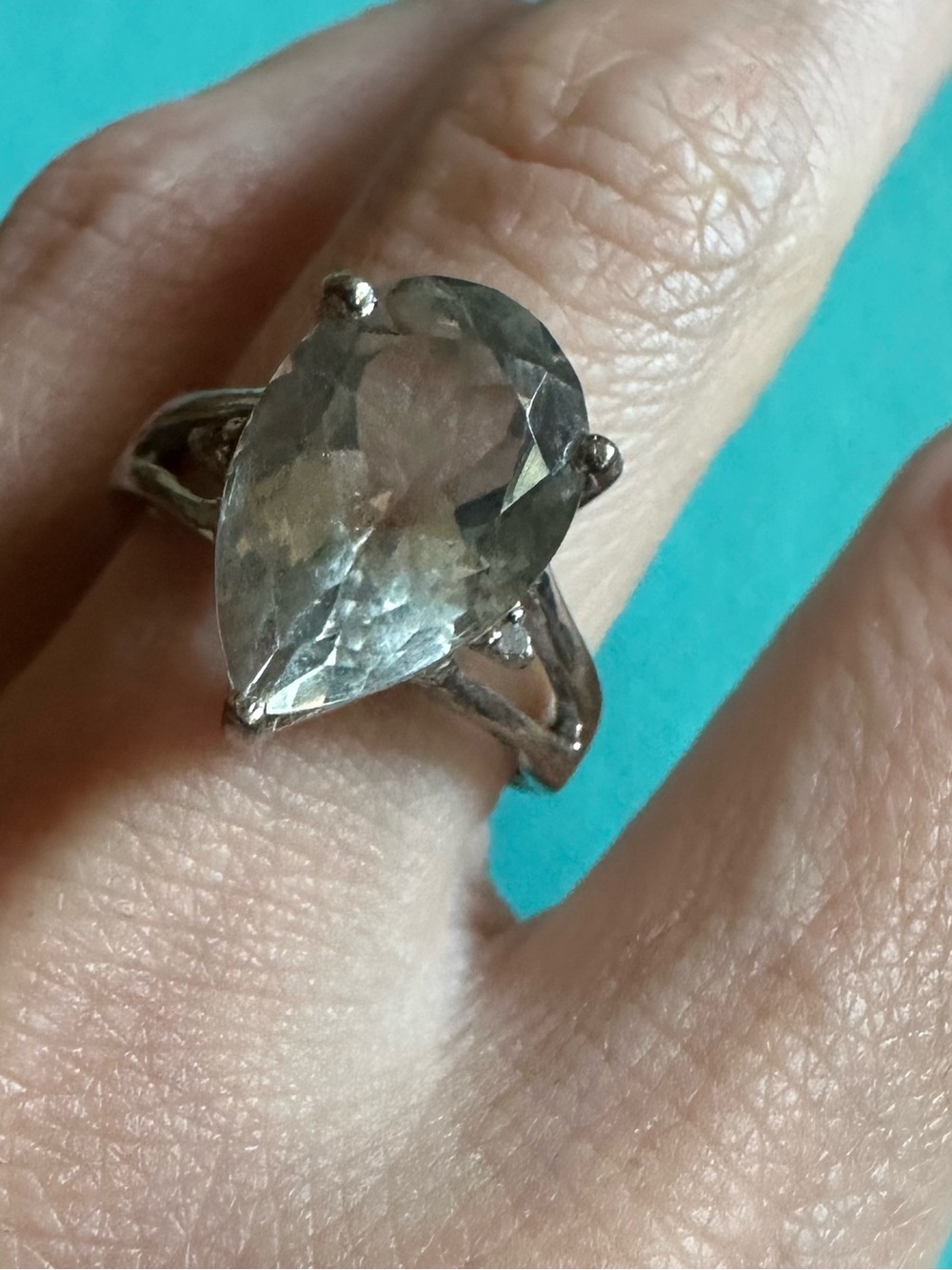 Vintage Sterling Teardrop Blue Topaz Ring Size 6